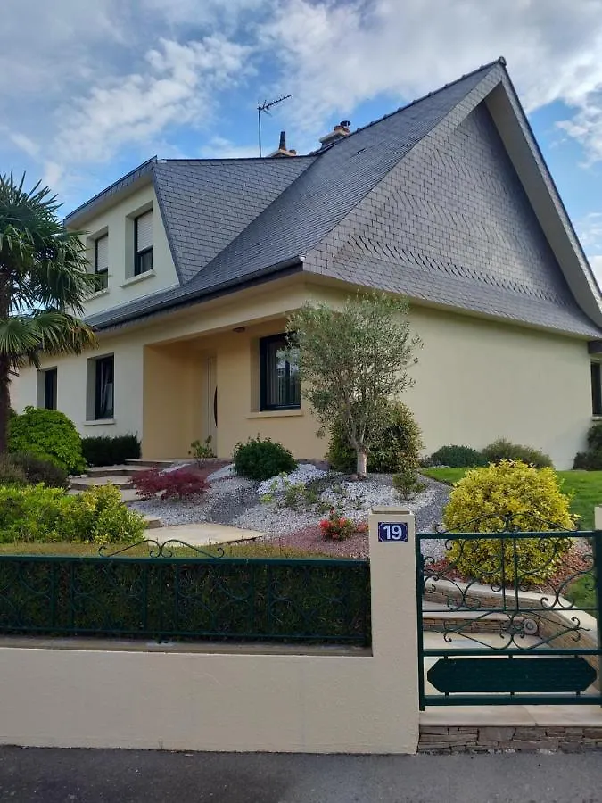 19,Avenue John Kennedy Bed & Breakfast Breteil