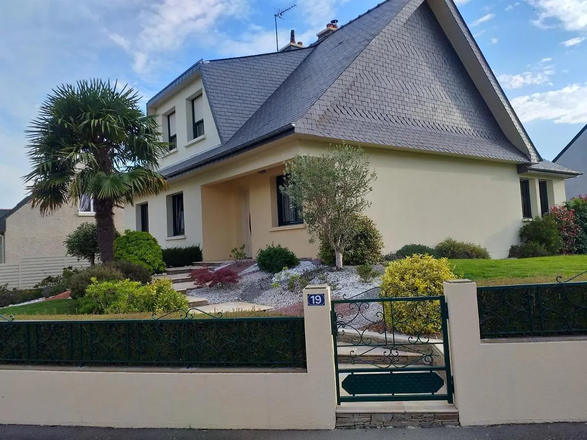 19,Avenue John Kennedy Bed & Breakfast Breteil