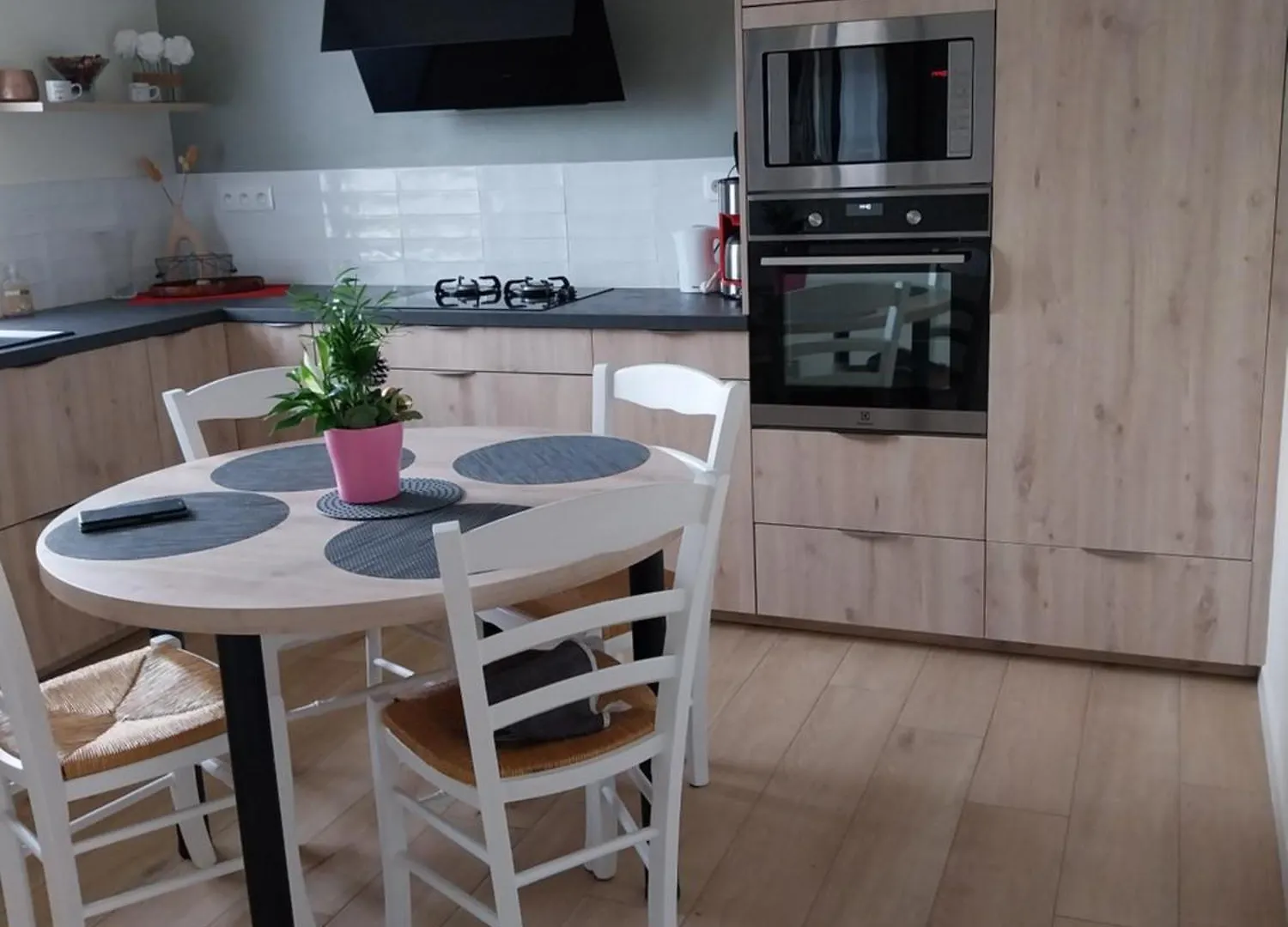 19,Avenue John Kennedy Bed & Breakfast Breteil France